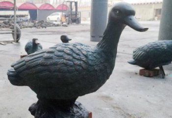 銅鴨子雕塑廠家，仿古工藝，公園廣場動物擺件 (1)