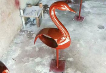 操場鳥類雕塑，景觀題材，鍍銅工藝