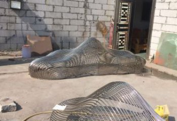 操場景觀雕塑，鏤空假山雕塑，噴砂制造