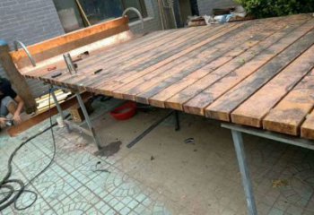 大型書卷雕塑，鍍銅景觀雕塑，烤漆工藝