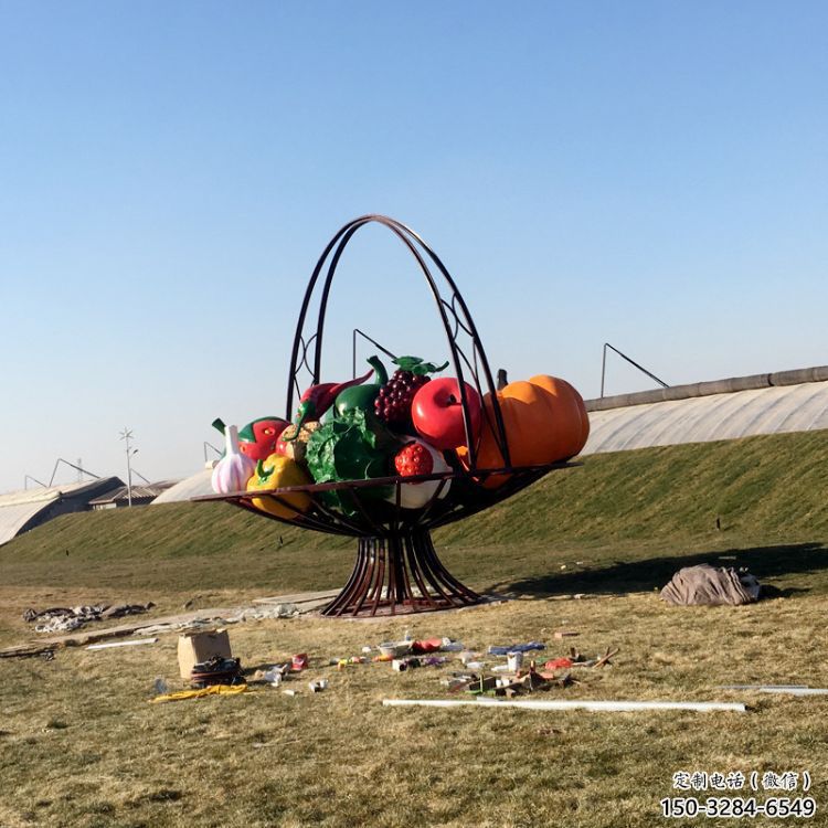 公園花籃雕塑，噴砂發(fā)光雕塑，鍛造工藝