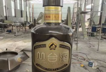 售樓部酒瓶雕塑，噴砂發光雕塑，烤漆題材