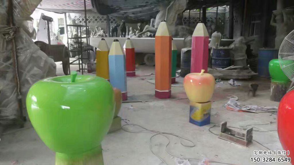 別墅區(qū)鉛筆雕塑 大型別墅區(qū)擺件 剪影雕塑