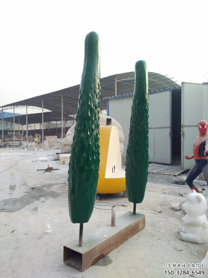 創意黃瓜雕塑 步行街店門口雕塑 蔬菜小品