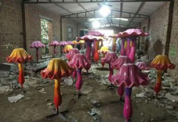 彩繪蘑菇雕塑 仿真雕塑 步行街擺件