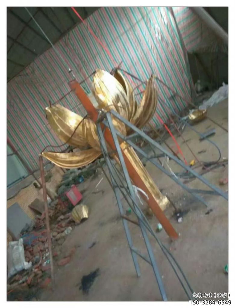 廣場(chǎng)紫荊花雕塑 抽象花卉雕塑 烤漆花朵雕塑