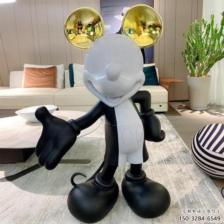 美陳唐老鴨雕塑 異形卡通雕塑 酒店動漫雕塑