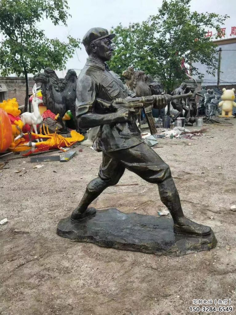 廣場交警雕塑 抽象軍人雕塑 烤漆士兵雕塑