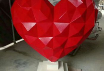 棱面桃心雕塑廠家，切面烤漆工藝，戶外景觀擺件