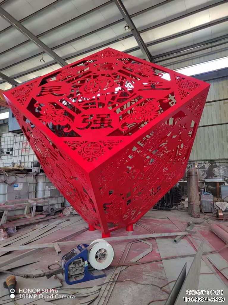 室內(nèi)正方形雕塑 仿真正方體雕塑 大型方塊雕塑