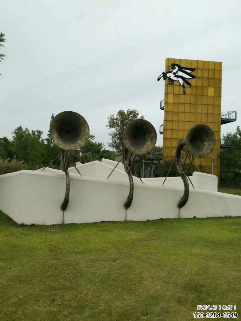 沖鋒號(hào)雕塑廠家 歐式步行街小品 大型商場雕塑