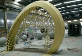 大型不銹鋼拱門雕塑，鏤空烤漆工藝制作