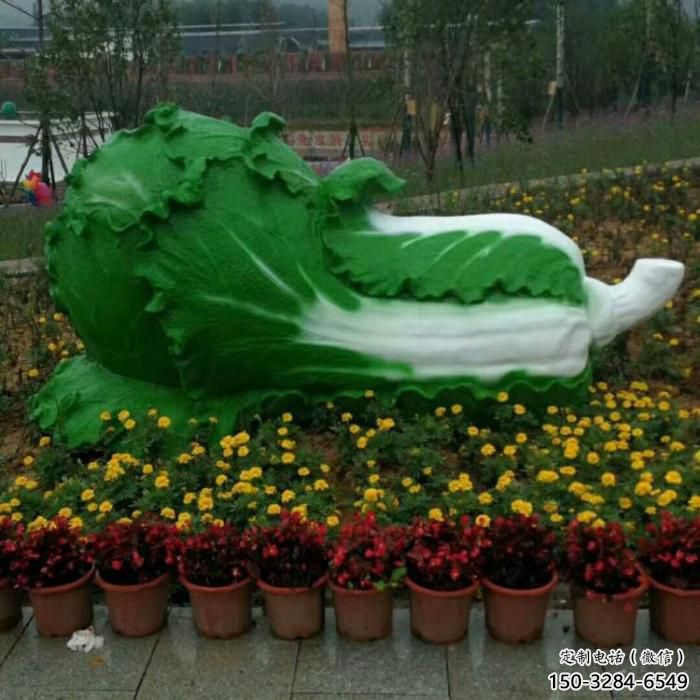 果籃雕塑選用，小區(qū)擺件，大型白菜果籃雕塑批發(fā)