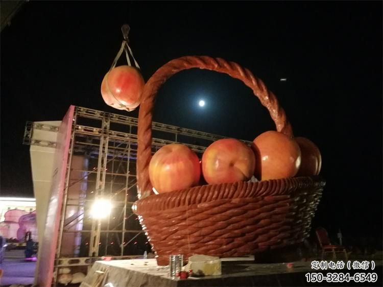 果籃系列優(yōu)選，陸地?cái)[件，廣場桃子果籃雕塑供給