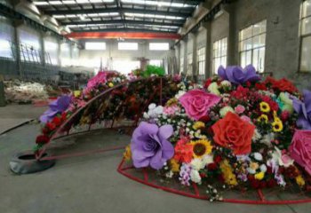 花籃雕塑工廠，多彩藝術，景觀裝飾鐵藝花籃雕塑供應