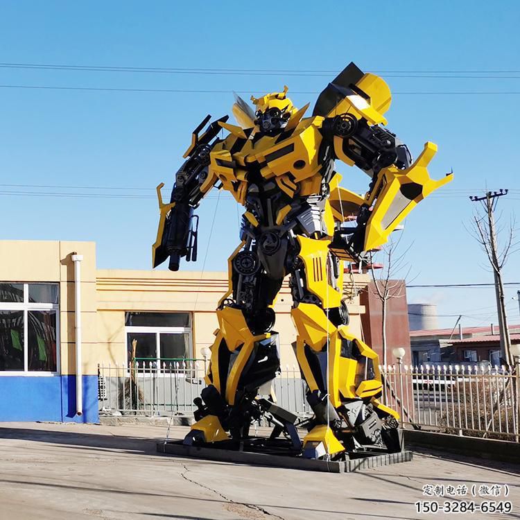 現(xiàn)代版大黃蜂雕塑預(yù)定