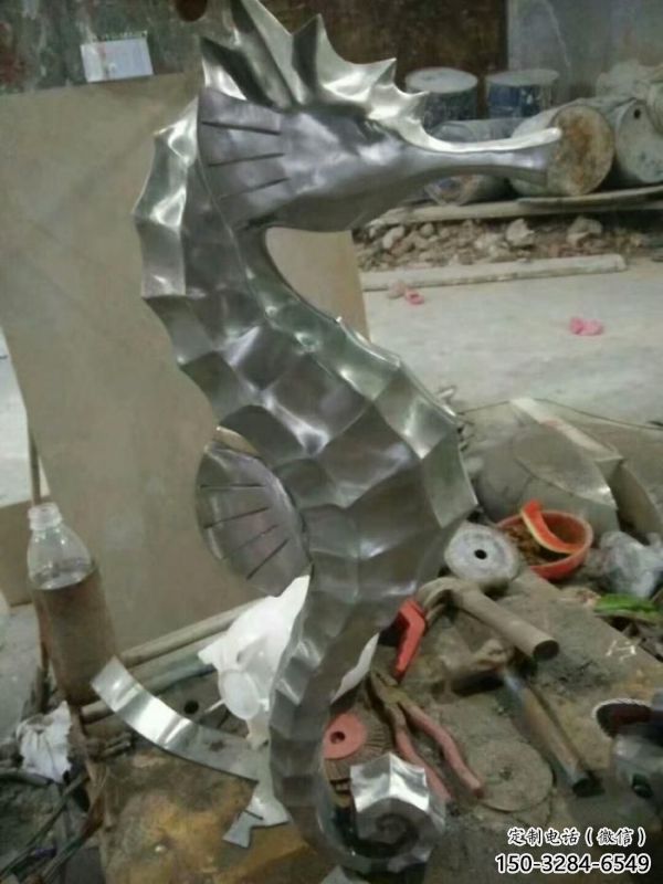 景區恐龍雕塑優選，圓雕體系，城市鏡面恐龍雕塑選定