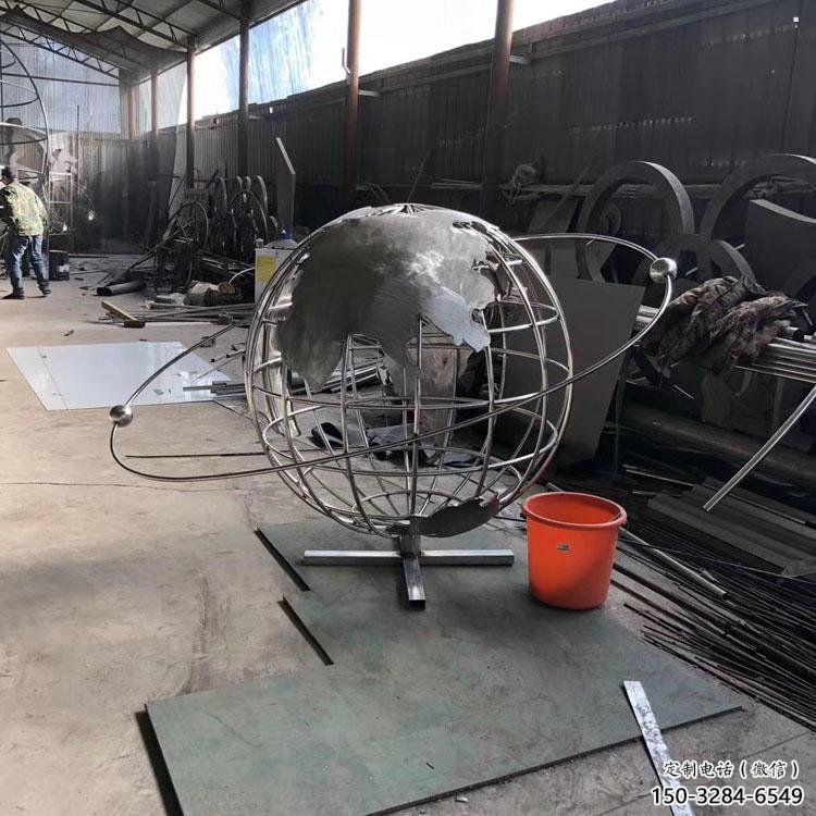 地球儀雕塑生產，透雕系列，鏡面地球儀雕塑生產商