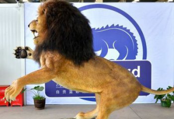 玻璃鋼彩繪仿真獅子雕塑，動物景觀擺件
