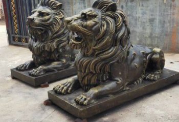 仿銅獅子雕塑，玻璃鋼仿銅趴獅雕塑廠家