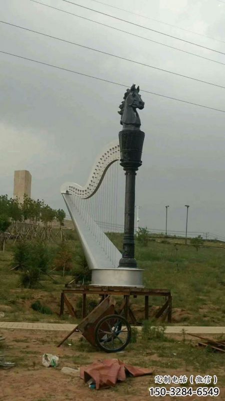 馬頭琴雕塑生產(chǎn)，城市裝飾，不銹鋼馬頭琴雕塑選定
