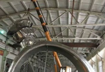 戒指環(huán)雕塑服務商，美陳雕塑，戒指環(huán)雕塑訂做