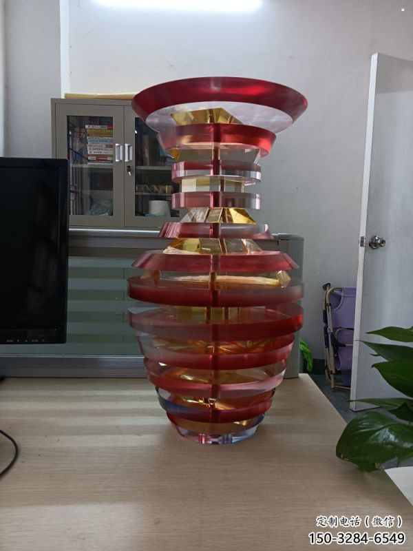 抽象花瓶雕塑制造，景觀雕塑，異形花瓶雕塑展品