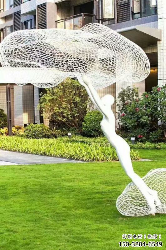 鏤空人物雕塑選用，小區擺件，大型鐵藝人物雕塑公司