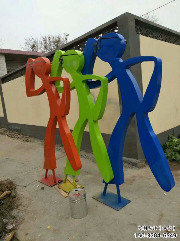 大型鏤空體育雕塑公司，花園小品，鐵藝人物雕塑提供