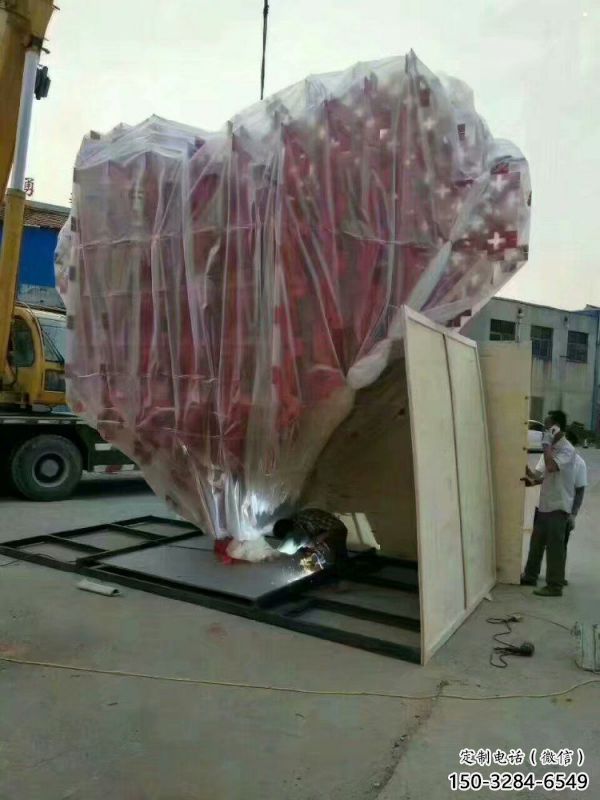 愛心雕塑標準，廣場雕塑，不銹鋼愛心雕塑廠家供給