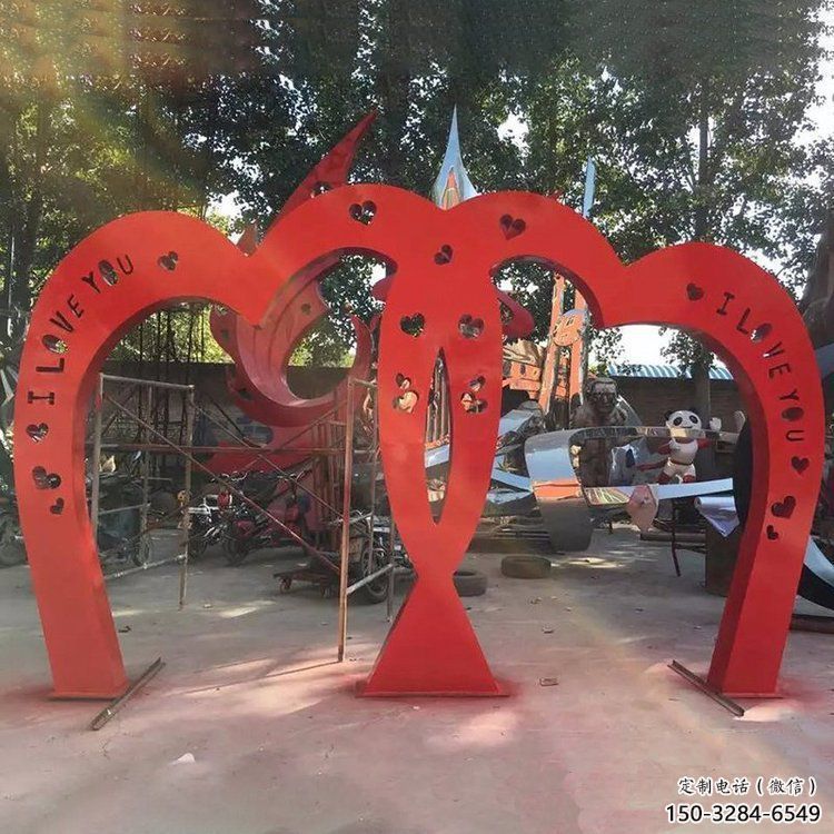 展示雕塑定制，小區雕塑，不銹鋼心心相印雕塑提供