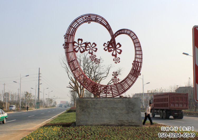 住宅小區(qū)愛心雕塑