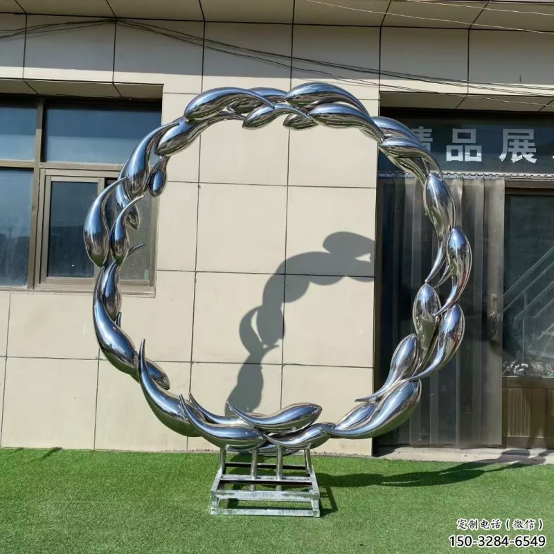 金魚雕塑訂做特供，室外軟裝，標志圓環金魚雕塑供應
