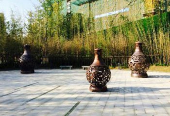 銅花瓶雕塑制造商，小區擺件，景觀銅花瓶雕塑廠家
