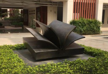 銅書本雕塑優選，小區擺件，公共銅書本雕塑生產商