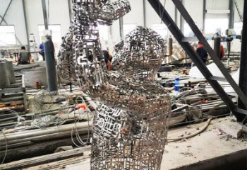 鏤空人物雕塑觀賞型，公園小品，鐵藝字母人物雕塑常用