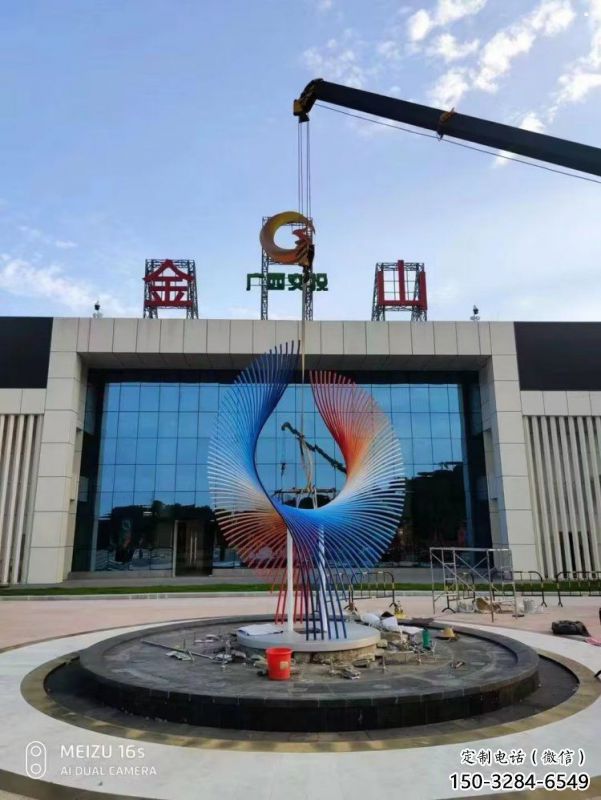 鳥翅建筑雕塑預定，城區小品，不銹鋼鳥翅雕塑制造商