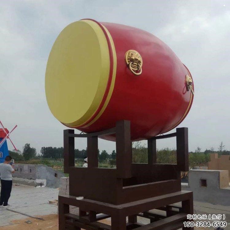 歐式戰(zhàn)鼓雕塑