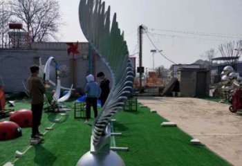 校園翅膀雕塑，拉絲景觀雕塑，抽象主題
