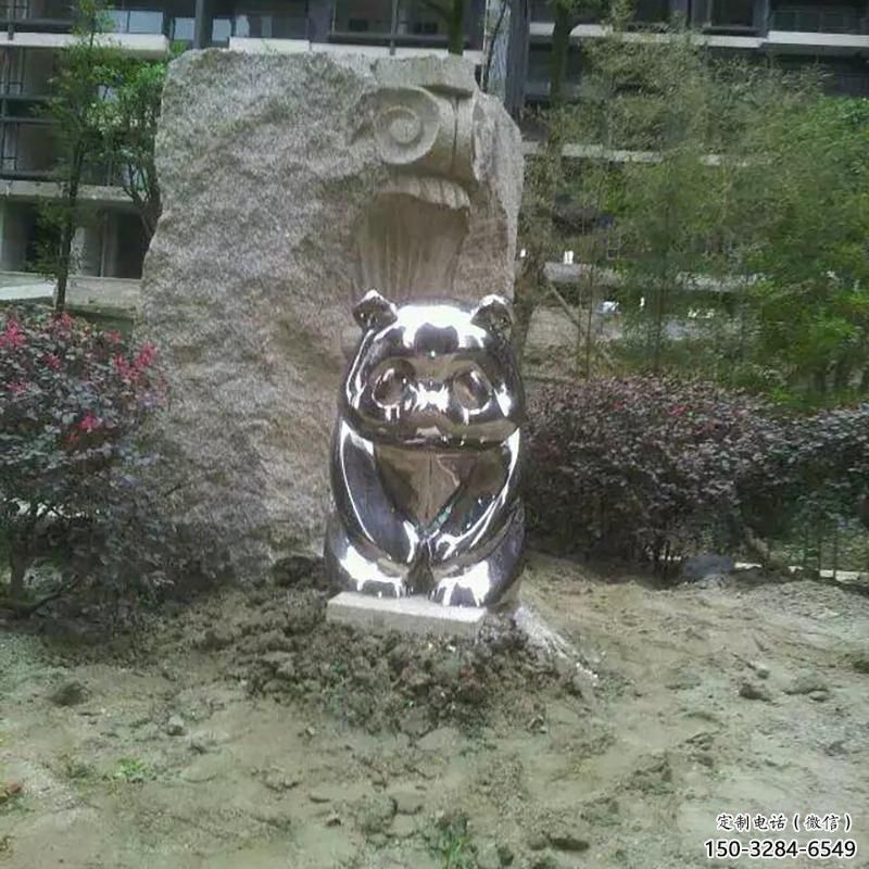 德惠熊貓雕塑服務(wù)商，動(dòng)物美陳雕塑，不銹鋼熊貓雕塑廠家