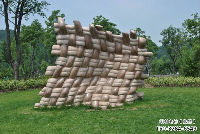 雙陽鏤空包包雕塑