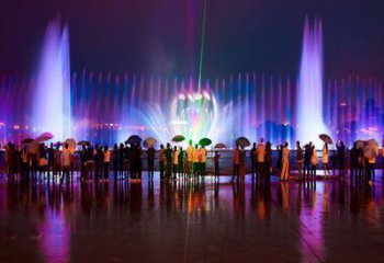 通化水景程控噴泉雕塑，高噴循環(huán)噴水方式設(shè)計(jì)