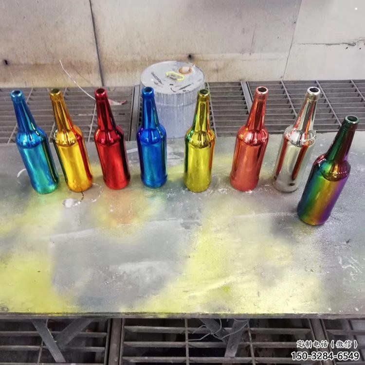 賀蘭公園啤酒瓶雕塑定價(jià)，村標(biāo)概念，玻璃鋼啤酒瓶雕塑選用