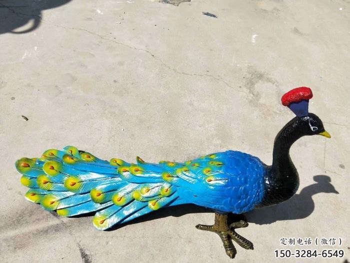 金鳳彩繪孔雀雕塑制作選用，景區案例，動物美陳雕塑