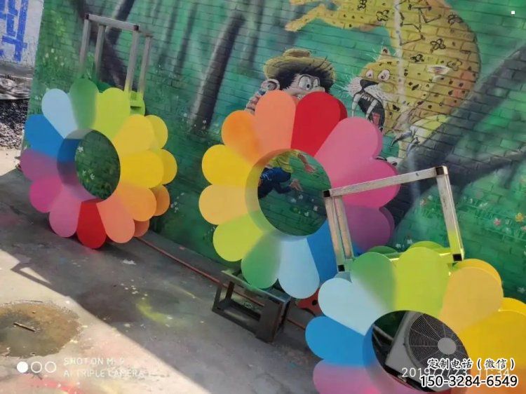 黃南金銀花雕塑廠家，景區(qū)雕塑，城市不銹鋼金銀花雕塑