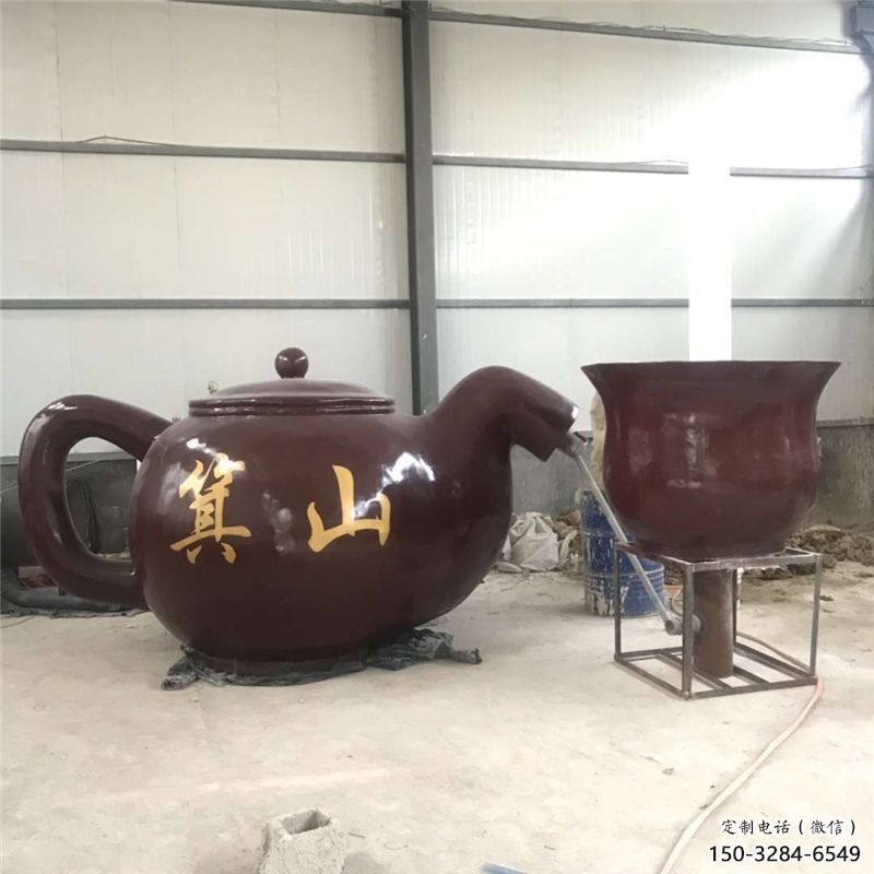 海南商業街酒壺雕塑