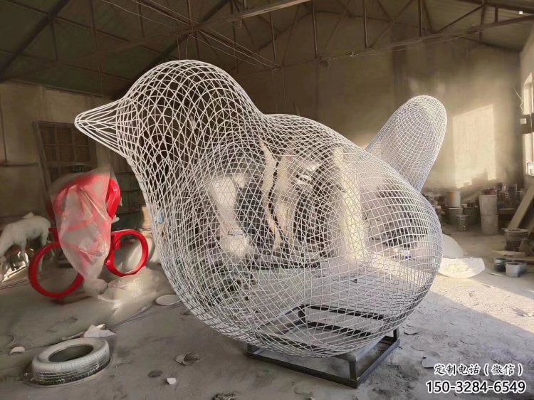 攀枝花鏤空小鳥雕塑精選，陸地擺件，鐵藝鳥兒雕塑精品