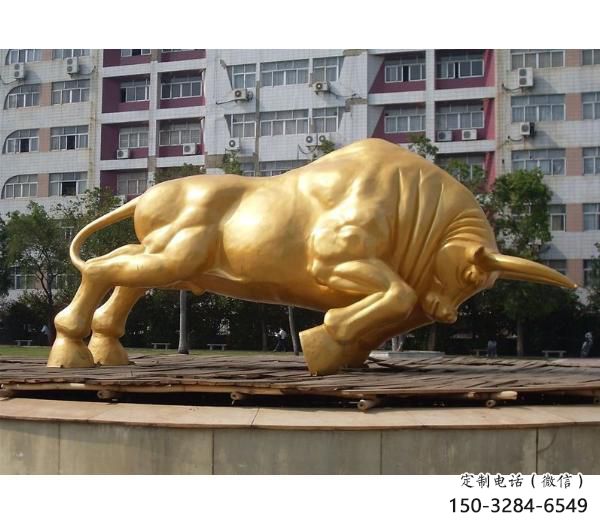 曲水風(fēng)景區(qū)開荒牛雕塑