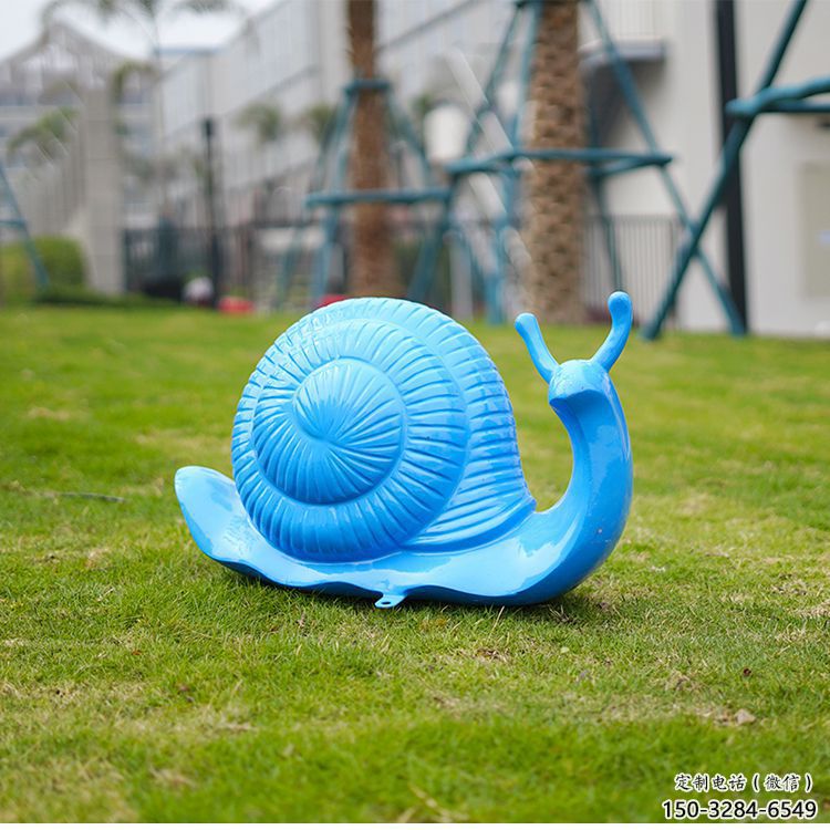 曲水彩繪蝸牛雕塑廠家，園林動物小品，玻璃鋼蝸牛雕塑生產(chǎn)