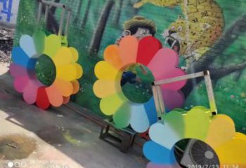 曲靖金銀花雕塑廠家，景區(qū)雕塑，城市不銹鋼金銀花雕塑